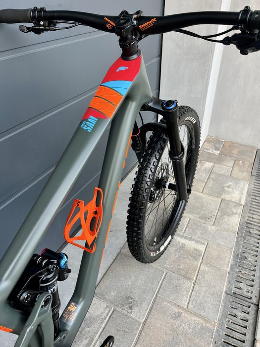 Карбоновий Focus Sam 8.8 27.5 Sram XX1 Gold 170/170 Magura MT5 Fox