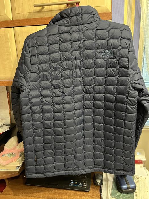 Продам оригинальную куртку The North Face thermoball