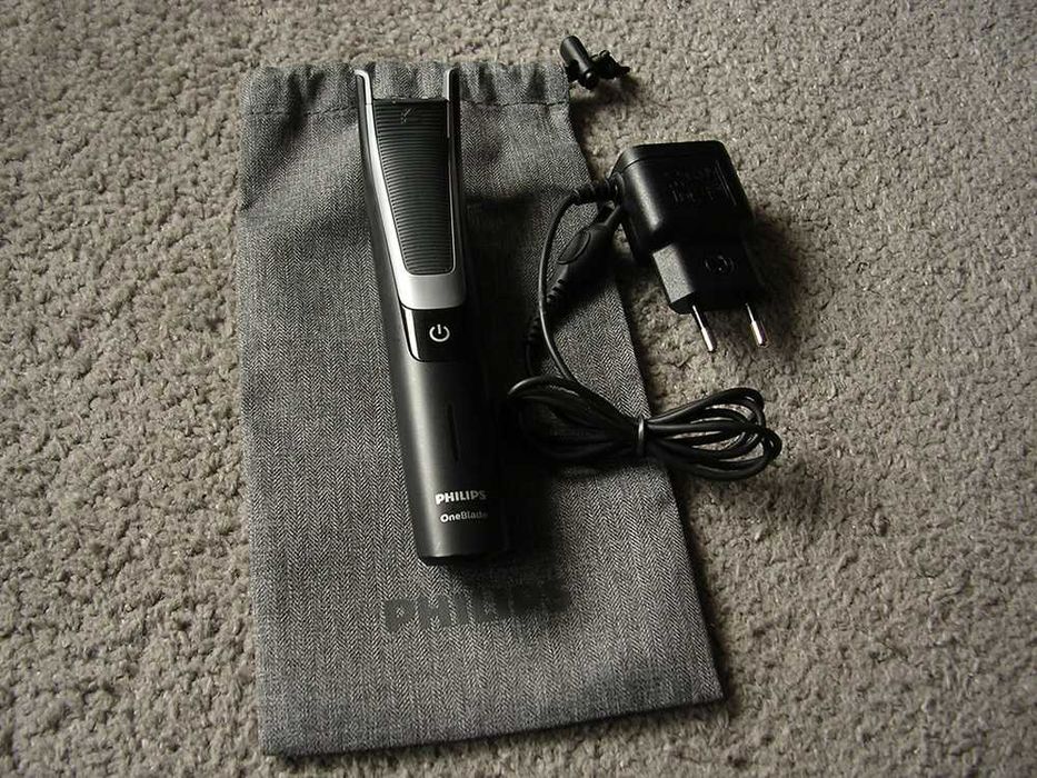 Golarka Philips OneBlade Pro QP6510 + ładowarka + etui
