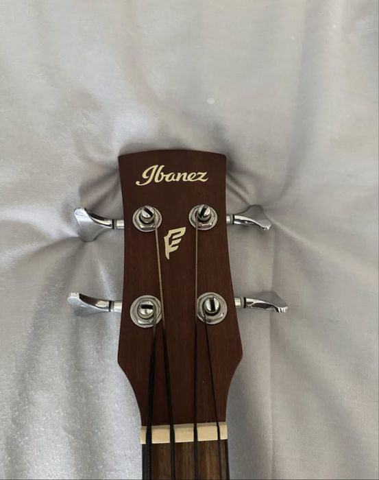 Baixo Eletroacustico