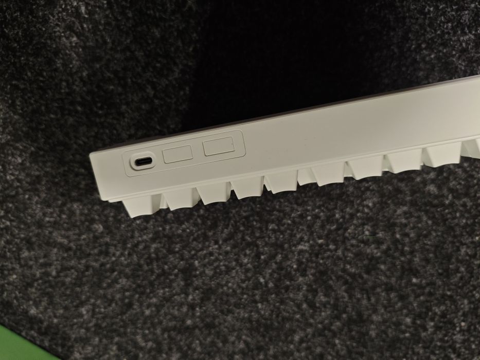 Клавіатура RK Royal Kludge r75