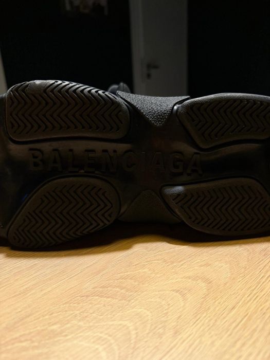 Sneakersy Balenciaga Track