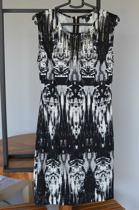 Sukienka H&M ozdobne nity S