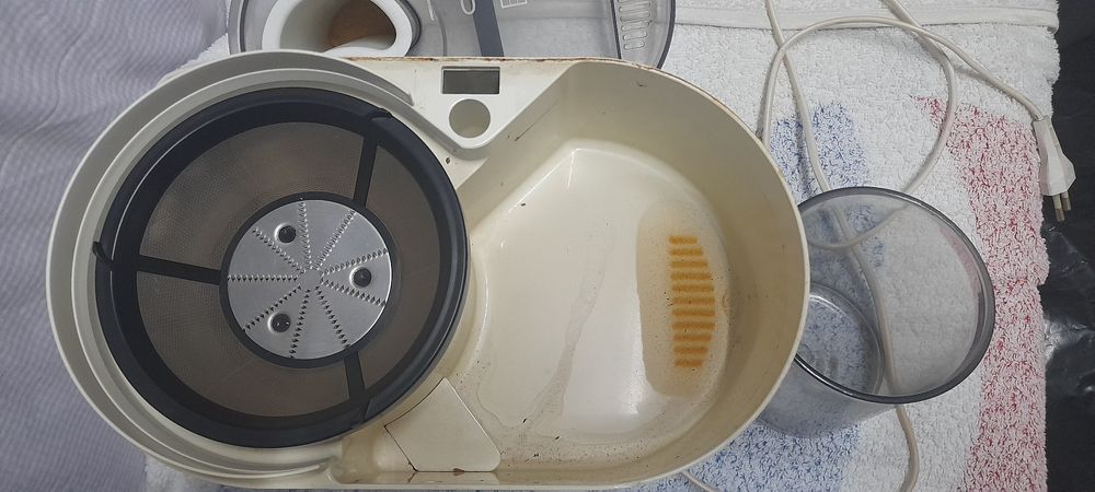 Máquina de sumos Krups438085119210967044