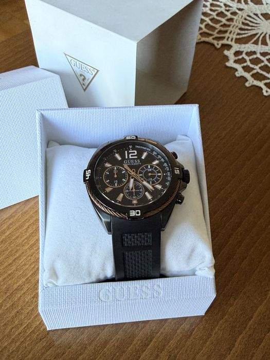 Guess Gents Black Copper Wire Detail Watch W1168G3 – Signature