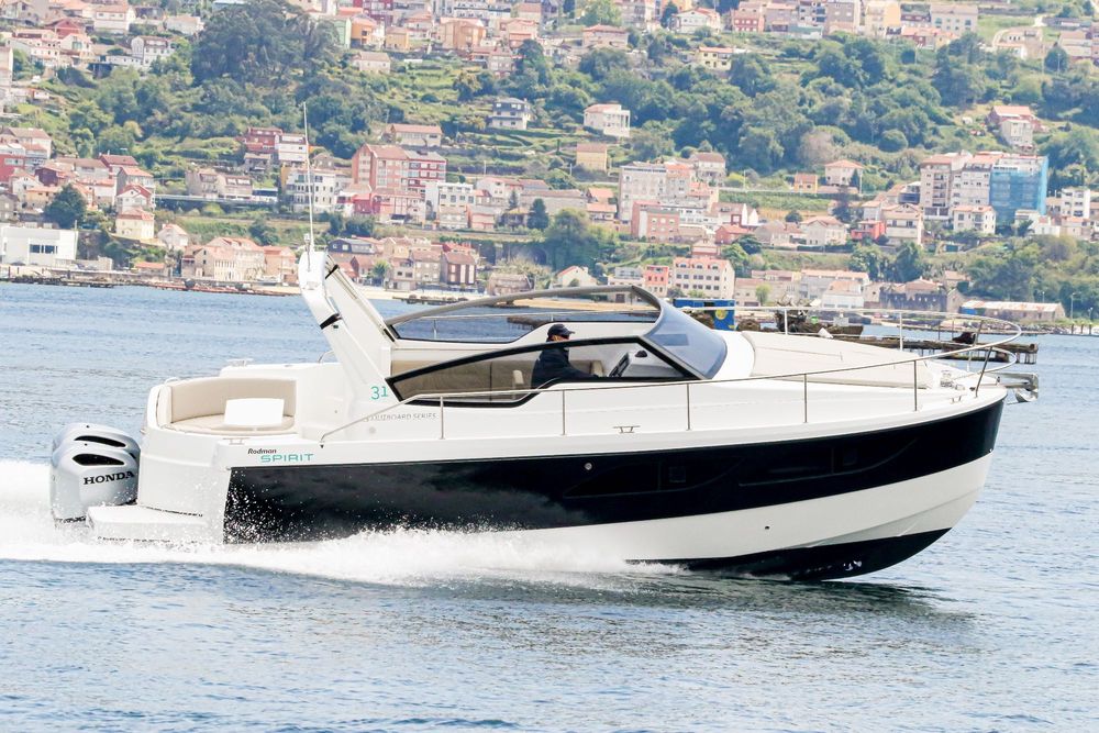 Jacht motorowy RODMAN SPIRIT 31′ OPEN