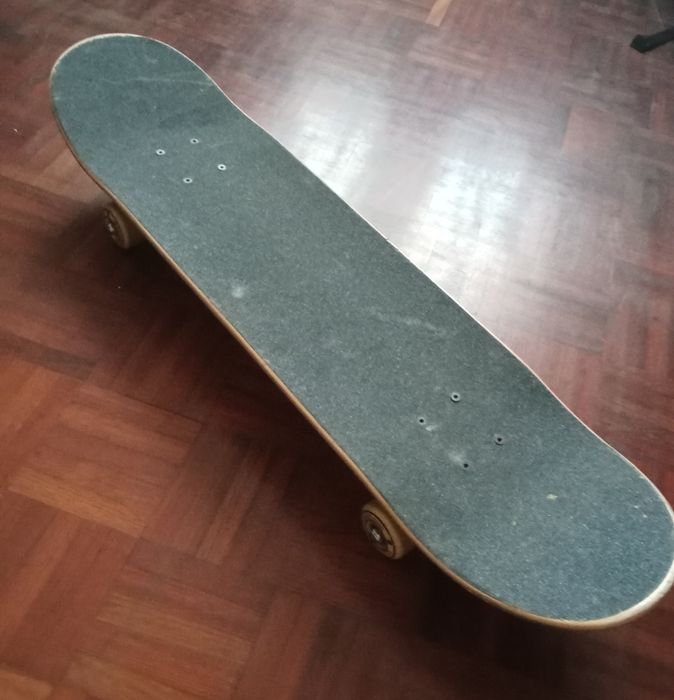 Screw skateboard