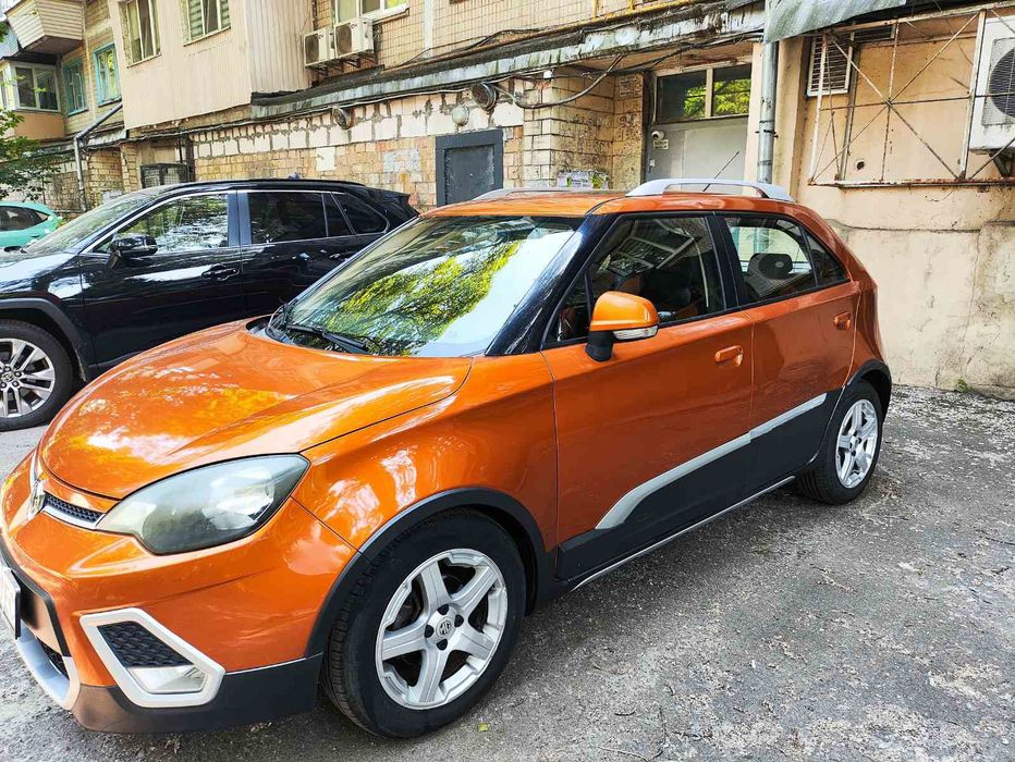 Продам автомобіль MG 3  CROSS