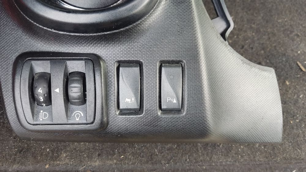 Obudowa nawiewu kratka panel Opel Vivaro B renault traffic III
