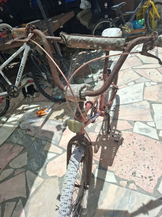 Bicicleta BMX anos 80. PHOENIX.