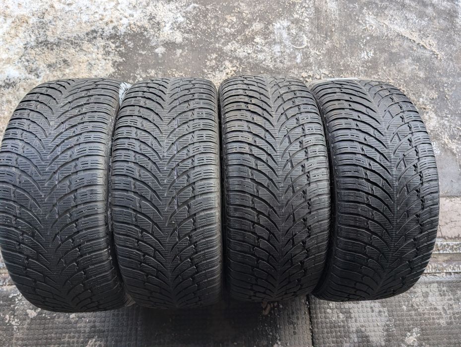 Зимние шины 265/45 R21 Nokian Wr suv4