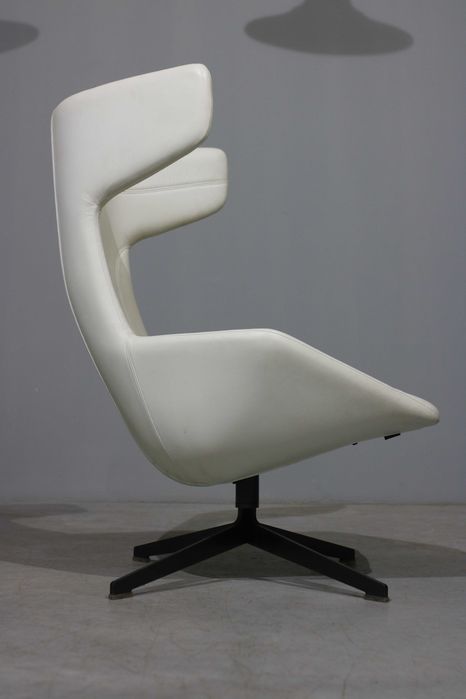 Poltrona Alfredo Haberli | Manifattura Italiana