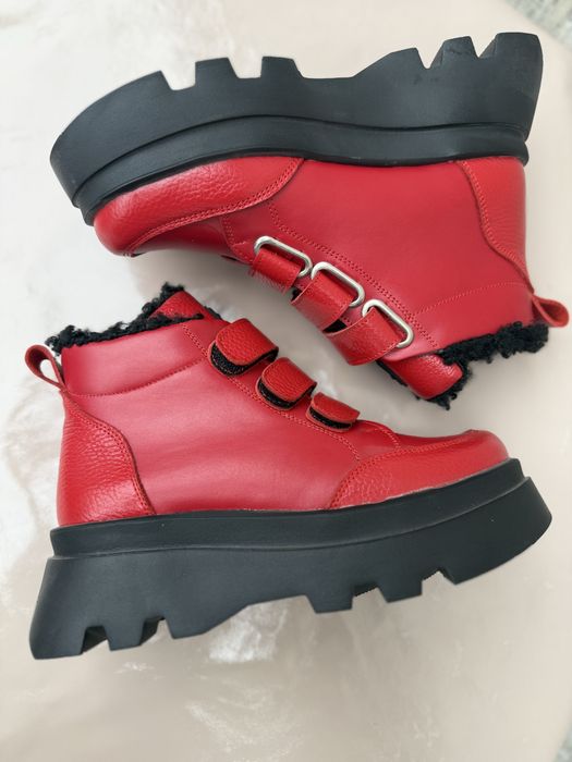 Чоботи з натуральноі шкіри на хутрі