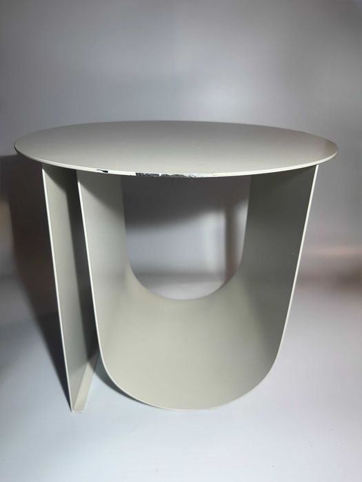 Bloomingville CHER designerski stolik metalowy