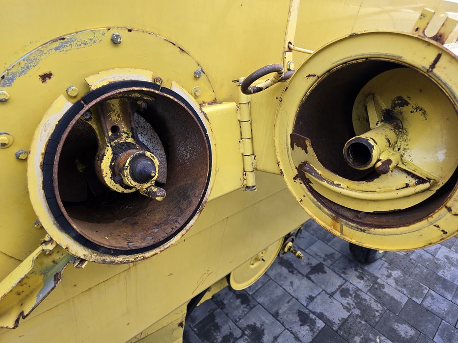 New Holland 1520