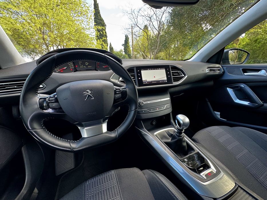 Peugeot 308 Allure 1.5 Blue HDI