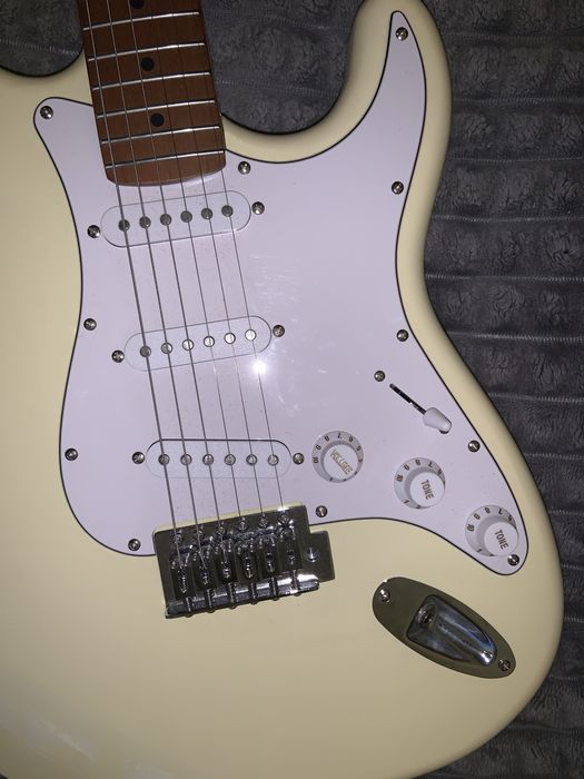 Електрогітара Deviser L-G2S ST YL Читайте опис !