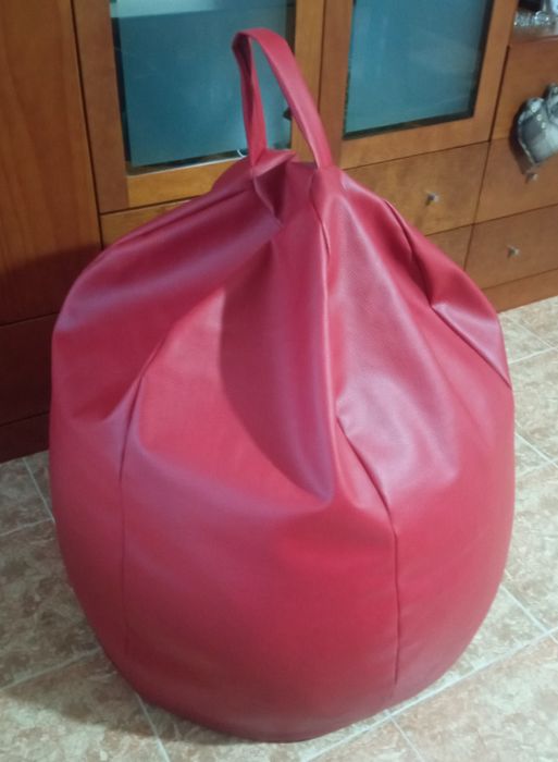 Puff Vermelho - Diâmetro 70cm e 85cm Altura