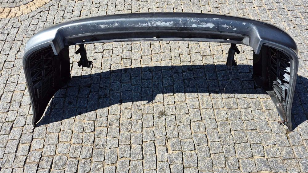 Para-choques traseiro Audi A4 B5 8D carrinha original pré facelift 1996 a 1999