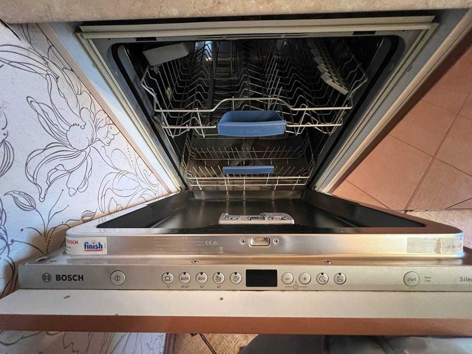 Продам 3к квартиру, капитальный ремонт. Можно по гос. программам