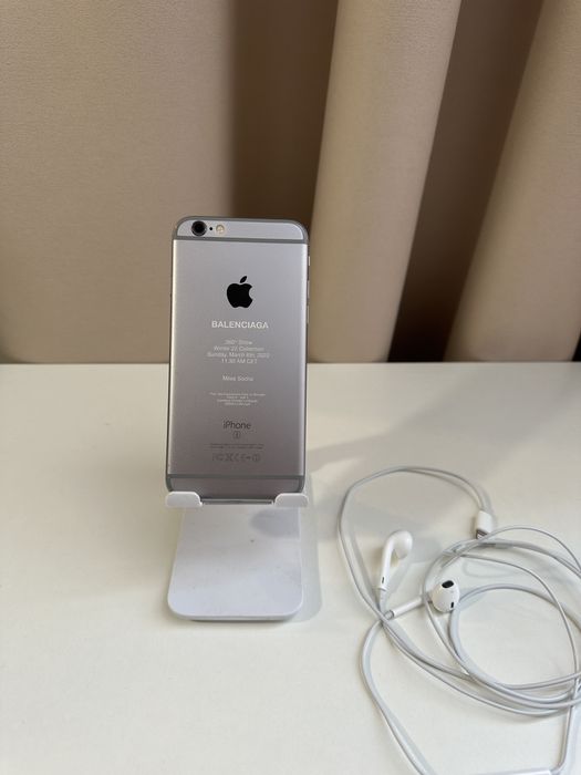 iPhone 6s Balenciaga