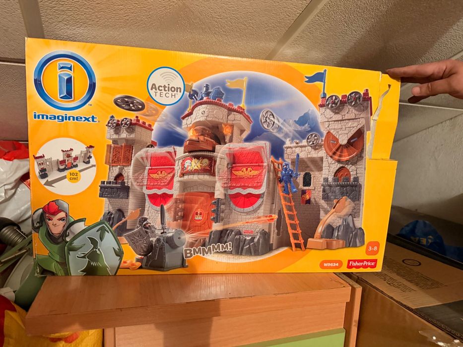 Brinquedos criança menino