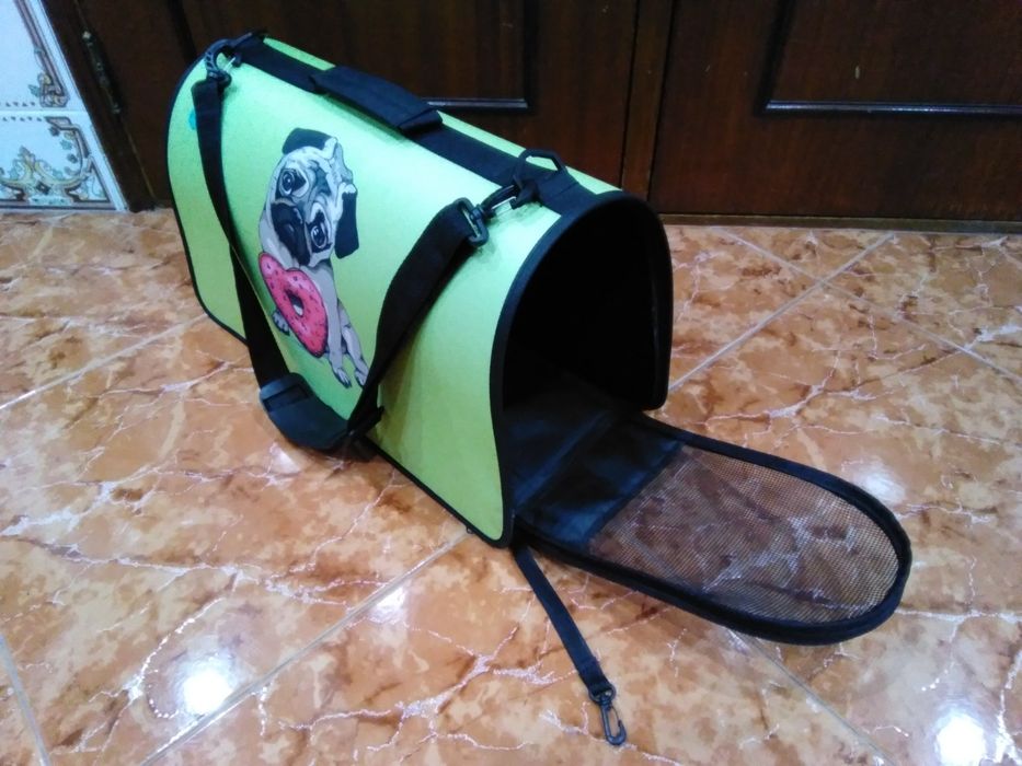 Transportadora para animais cão gato papagaio galinha periquito piurra casa quarto apartamento vivenda gabinete escritório carro
