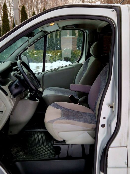 SPRZEDAM Opel Vivaro