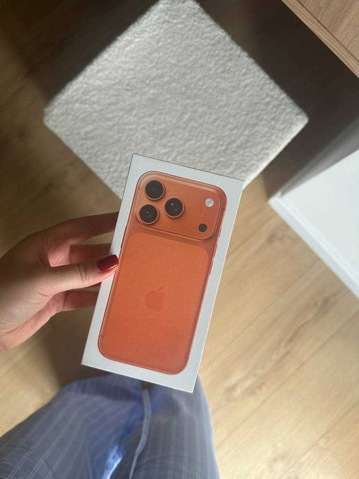 iPhone 17 pro 512GB Kosmiczny pomarańcz