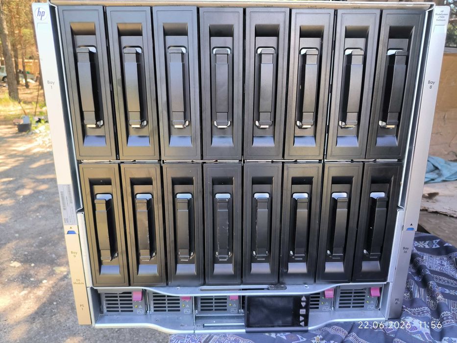 Блeйд шaccі HP BladeSуstem c7000 Platinum Enclosure (PN 681842-B21/681840-B21)