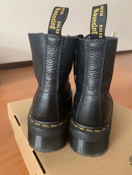 Botas pretas Dr. Martens