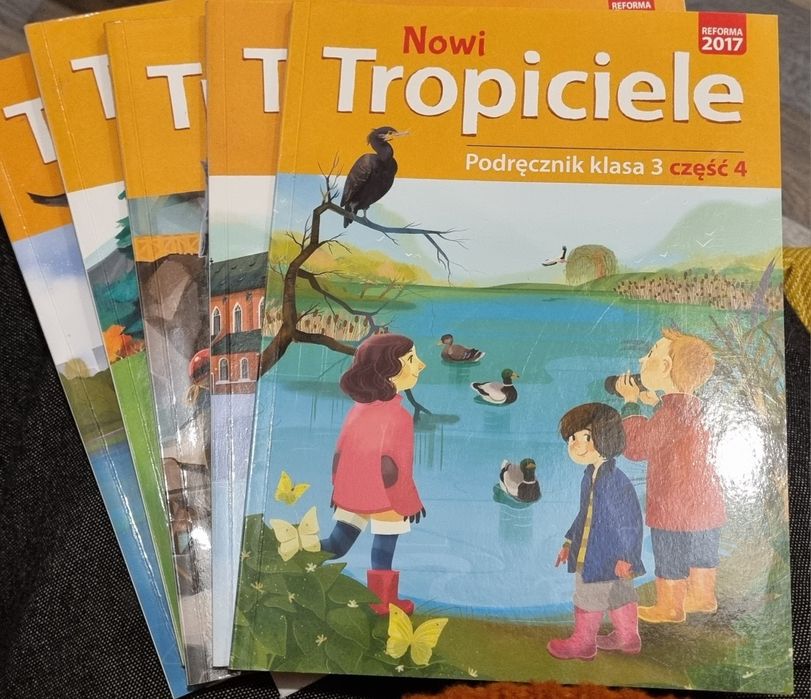 Nowi tropiciele kl. III części 1,2,3,4,5. Podręcznik