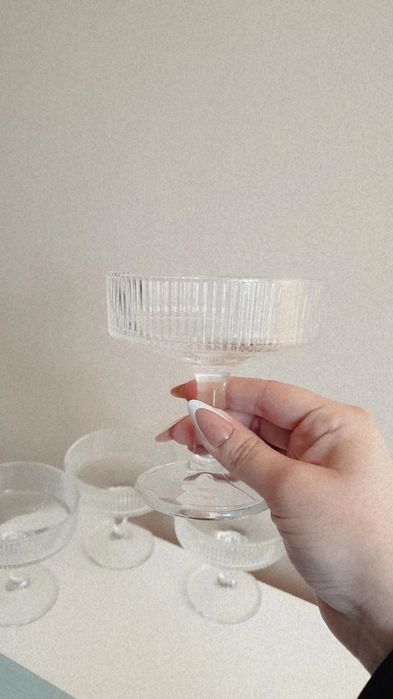 Nowy zestaw 4 ryflowanych kieliszków do martini T.K Maxx Hampton hit