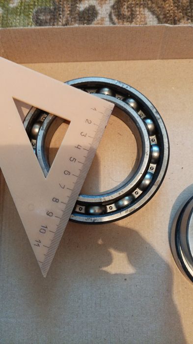 Продам подшипники новые, разные