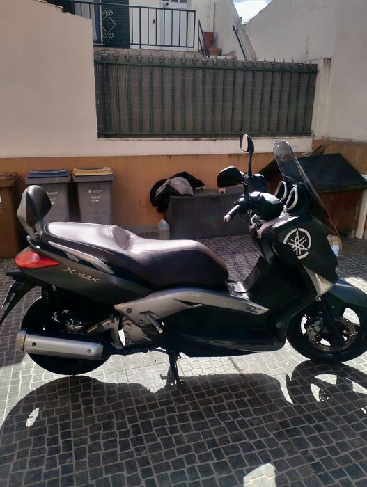 Yamaha X-Max