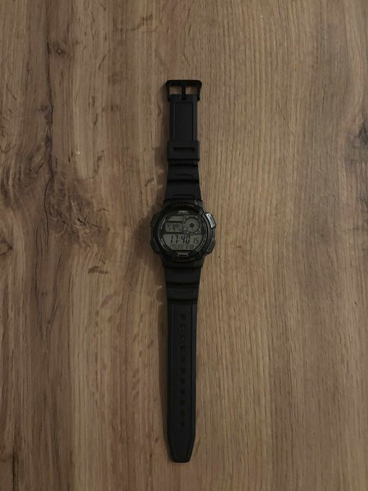 Zegarek Sportowy CASIO Sport AE-1000W