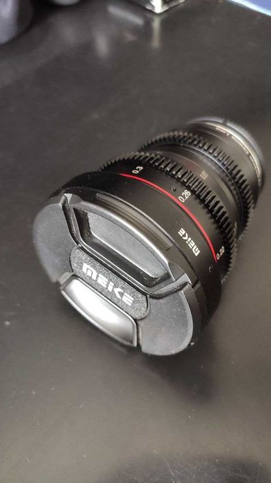 Lente Meike MK-12mm T2.2 - Cinema Lens