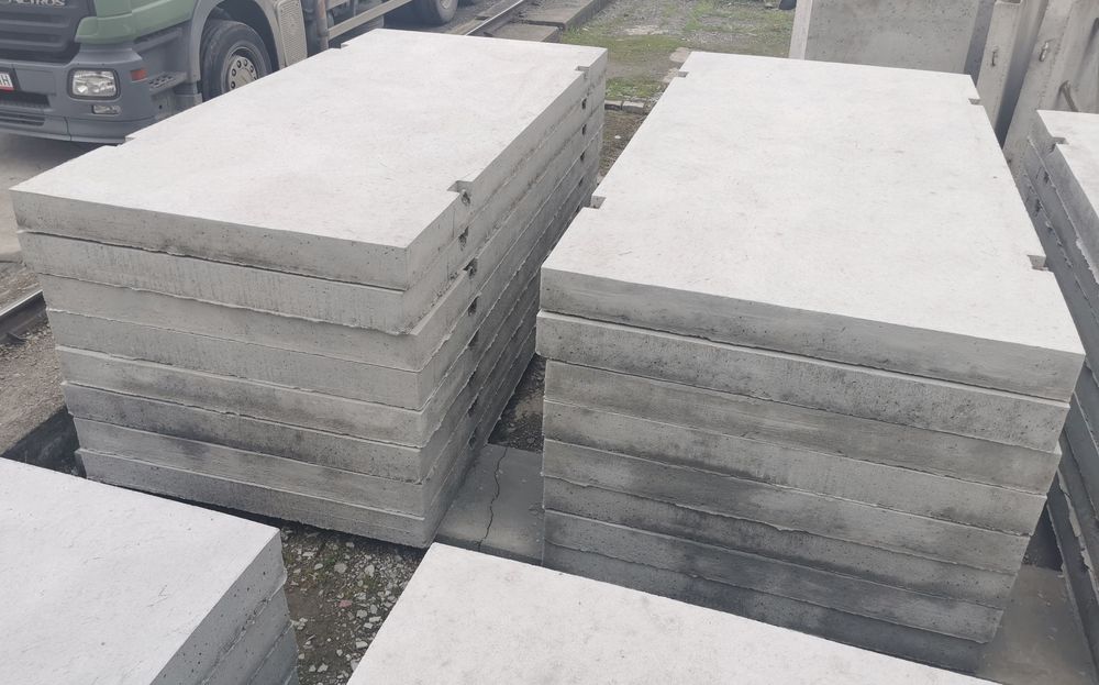 Płyty drogowe NOWE, Płyta drogowa w Zamościu