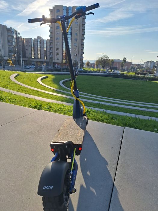 Trotinete Laotie Sr10