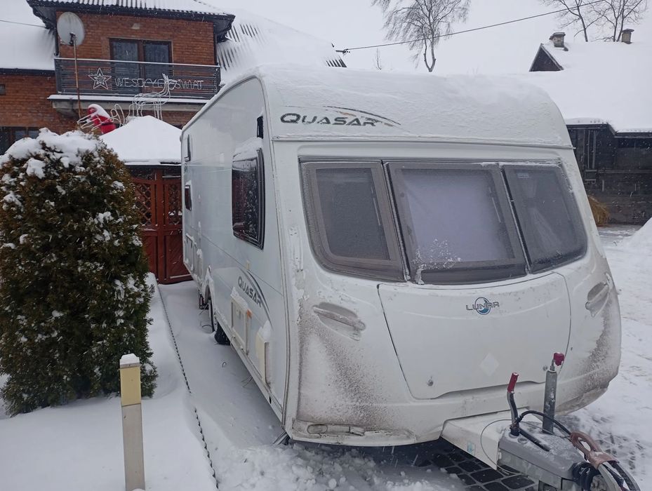 Lunar Quasar  Przyczepa kempingowa Lunar Quasar 546+ Przedsionek orginał