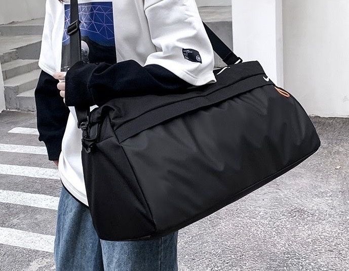 Спортивная сумка Nike Radiate Black