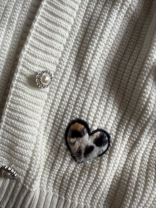 kremowy sweter oversize serce panterka cute jesień zima