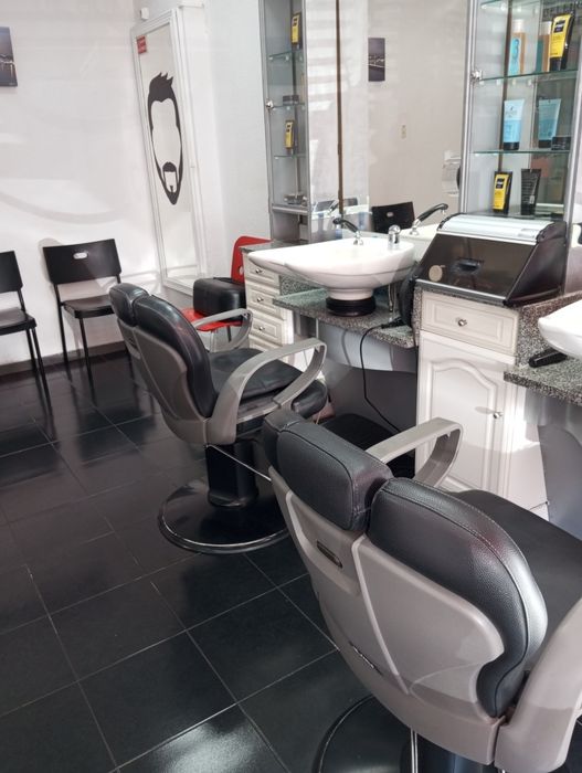 Trespass de Barbearia (Queluz)