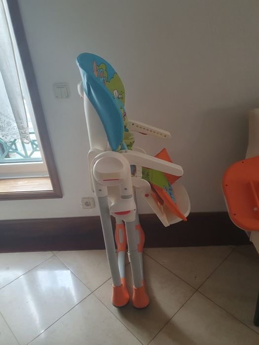Cadeira refeição bebé