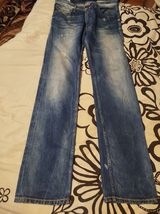 Niebieskie męskie regularne jeansy Tommy Hilfiger 32 34