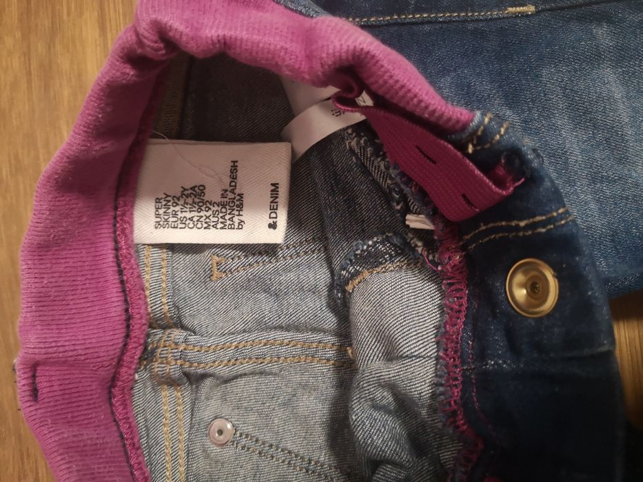 Spodnie jeansy rurki hm 92