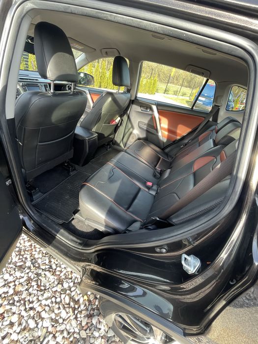 Sprzedam Toyota  Rav IV