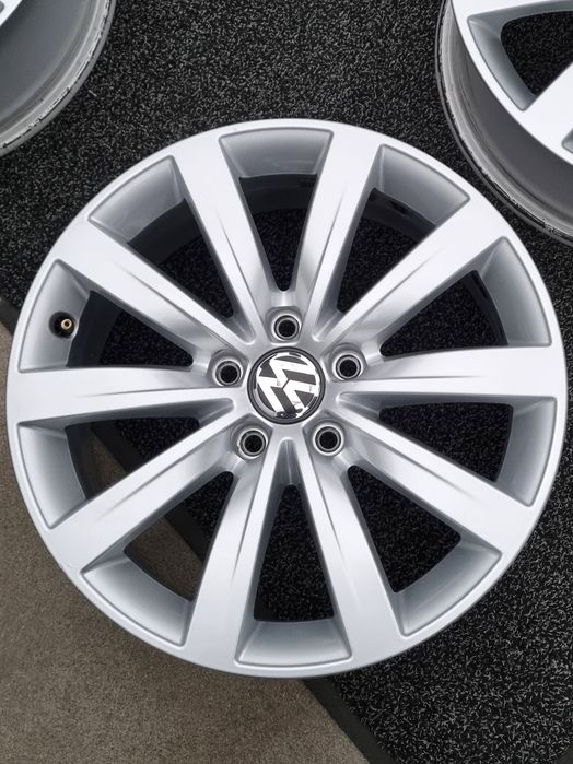 Felgi Alu 17" VW Sharan II Passat B8 B7 B6 T-Roc Tiguan II Golf 5x112