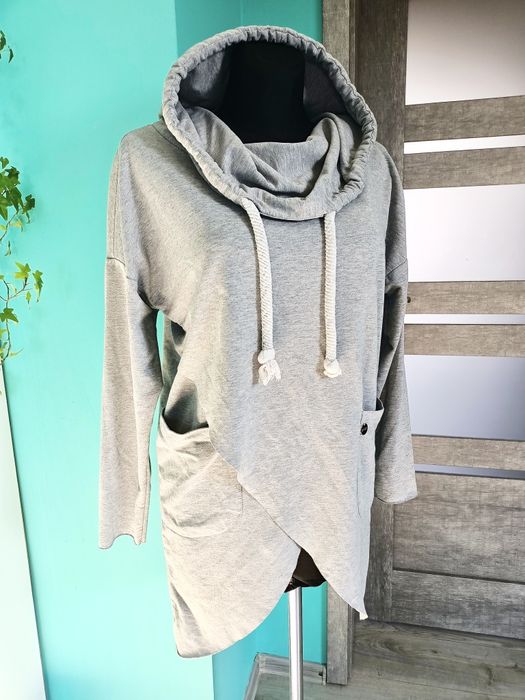 S-L asymetryczna bluza z kominem kapturem kieszeniami Megi scandi okaz