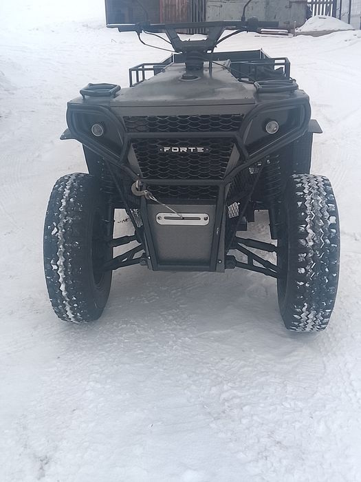 Повнопривідний квадроцикл